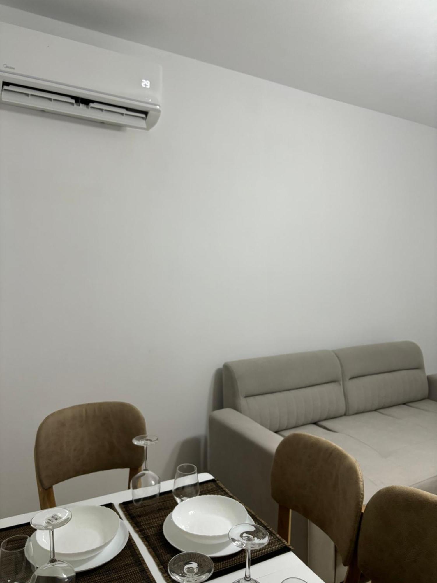 Kevi 'S Place Тирана Екстер'єр фото