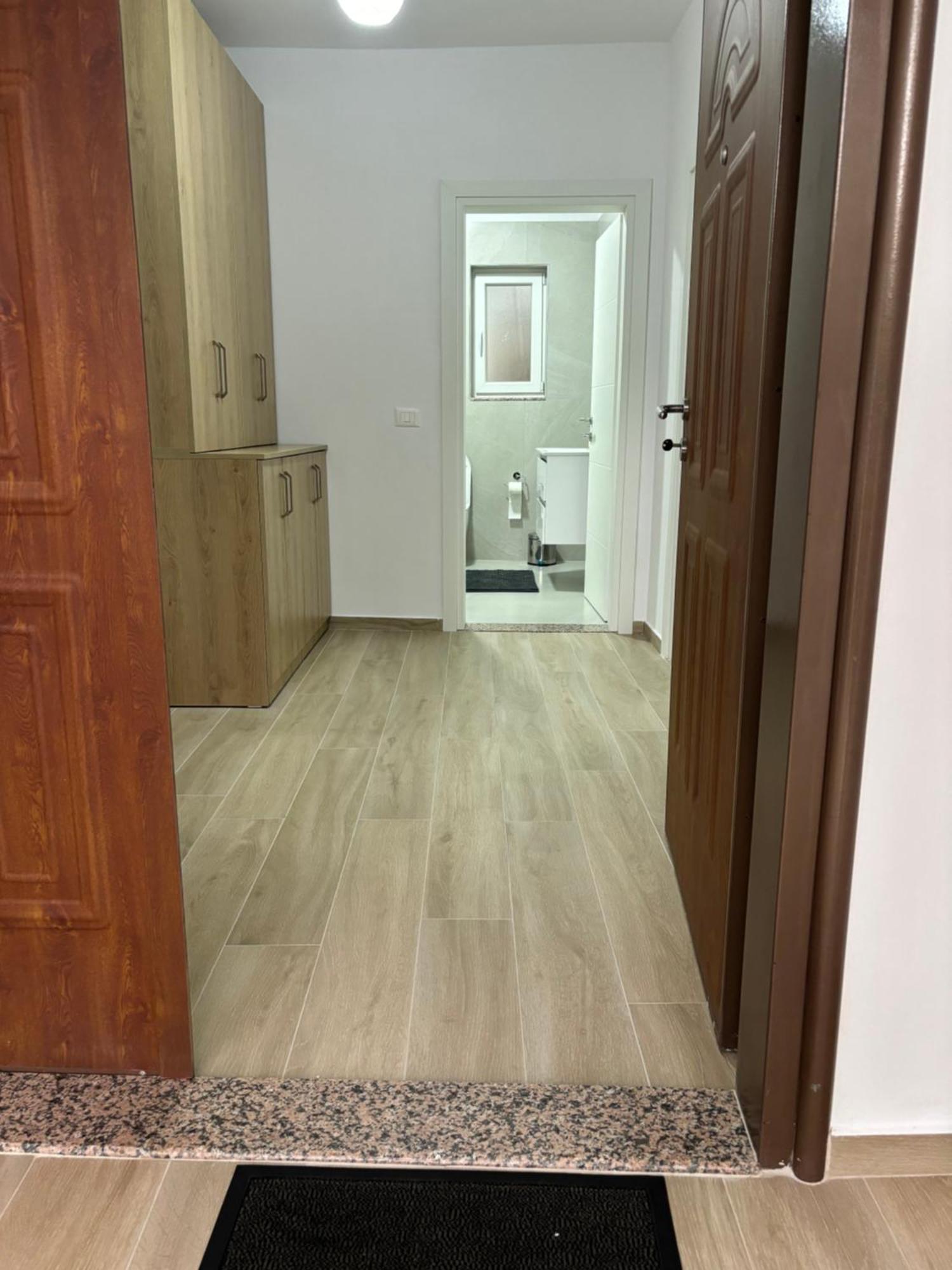 Kevi 'S Place Тирана Екстер'єр фото